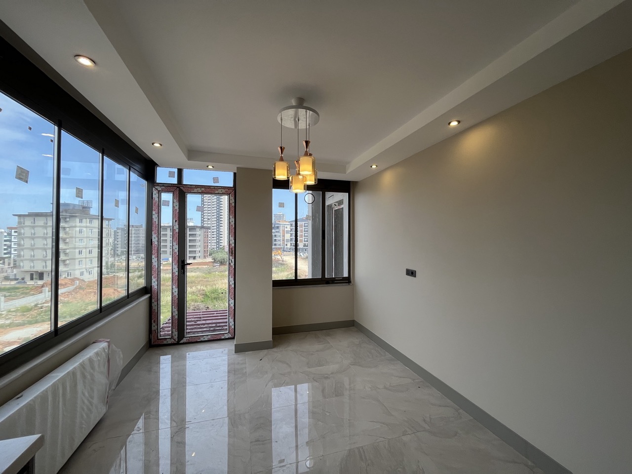 Квартира 3+1 в центре Мезитли, Мерсин - MERMAKSA31